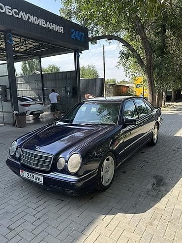 а 190: Mercedes-Benz E-Class: 1998 г., 2.4 л, Автомат, Бензин, Седан — 3
