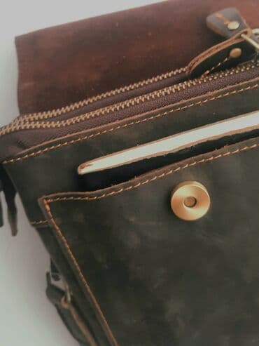 купить ремень кожаный мужской: Барсетка, Материал: Натуральная кожа, Застежка на магните, Застежка на молнии, Множество карманов, Новый — 4