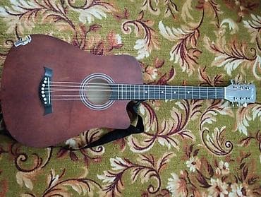 Акустические гитары — комплект из двух инструментов 1) Коричневая