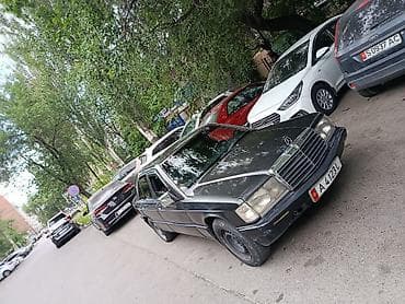 Mercedes-Benz 190: 1996 г., 1.8 л, Механика, Бензин, Седан — 2