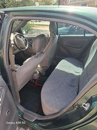 byd e2 2022: Toyota Platz: 1999 г., 0.1 л, Автомат, Бензин, Седан — 6
