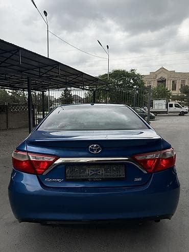Toyota: Toyota Camry: 2017 г., Газ — 5