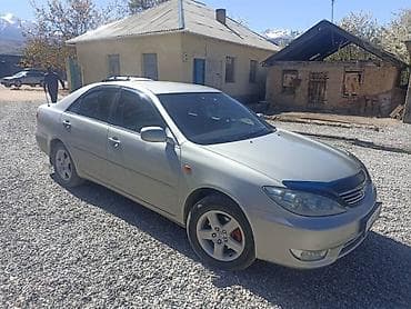 бензин на колесах: Toyota Camry: 2004 г., 3 л, Автомат, Бензин, Седан — 3