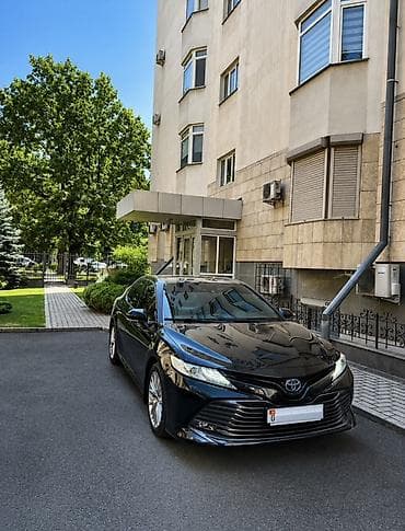 windom 2003: Toyota Camry: 2020 г., 2.5 л, Автомат, Гибрид, Седан — 1