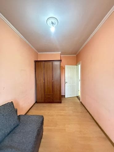 1 комнатные кв: 4 комнаты, 112 м², 105 серия, 4 этаж, Старый ремонт — 8