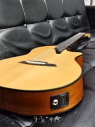 Гитары: Электроакустическая нейлоновая гитара Toledo by Martinez, модель — 3