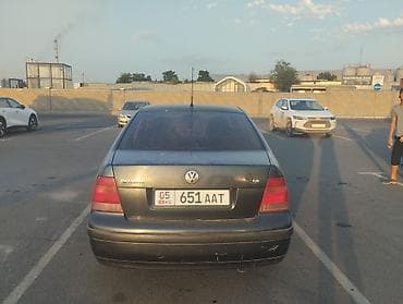 Продажа авто: Volkswagen Bora: 2001 г., 1.6 л, Бензин, Седан — 3