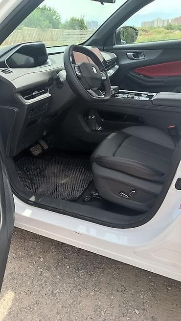 eclipse cross: Changan CS55 Plus: 2025 г., 1.5 л, Робот, Бензин, Кроссовер — 7