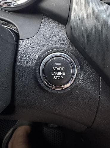 Транспорт: Ssangyong Tivoli: 2018 г., 1.6 л, Автомат, Бензин, Лифтбек — 8