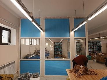 установка пластиковых дверей: На заказ Цельностеклянная перегородка — 2