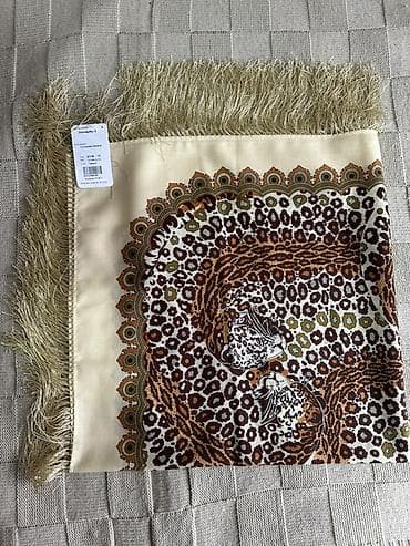 Атайын кийим: Моюн орогуч, Жаңы, Унисекс — 5