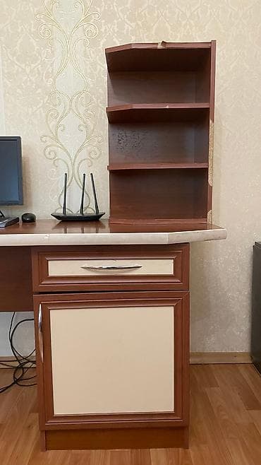 компьютерный стол ош: Продам б/у компьютерный стол.
2000ссамовызов с Асанбая — 3