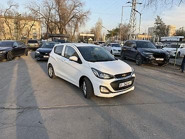 Продажа авто: Chevrolet Spark: 2020 г., 1 л, Автомат, Бензин, Хэтчбэк — 4