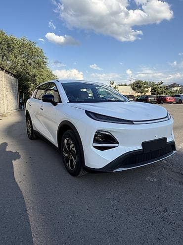 Changan Qiyuan Q05: 2026 г., 1.4 л, Автомат, Электромобиль, Кроссовер — 1