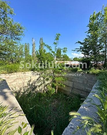 Кыймылсыз мүлк: 🏠Продается дом в с. Сокулук 🟡Комнаты: 7 🟡Участок: 7 соток 🟡Отопление — 5