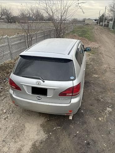 купить ав: Toyota Ipsum: 2002 г., 2.4 л, Автомат, Газ, Минивэн — 5