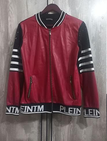 по коже: Женский костюм размер М в хорошем состоянии одевала 2 раза -1500 — 1