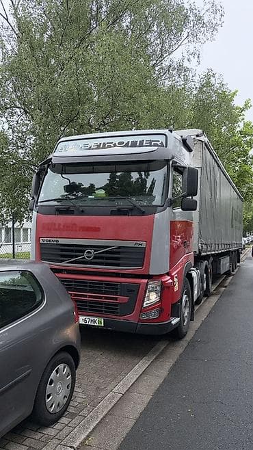 Транспорт: Тягач, Volvo, 2012 г., Тентованный — 1