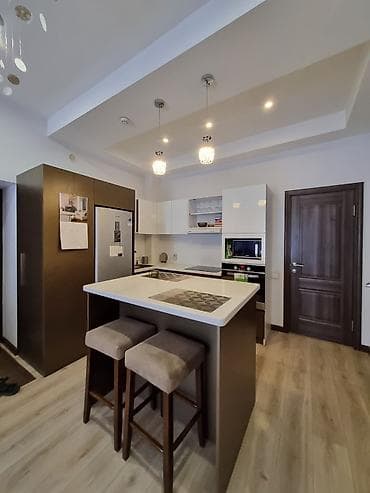 филармония квартира: 3 комнаты, 70 м², Сталинка, 3 этаж, Евроремонт — 1