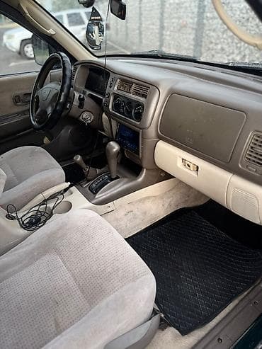 Транспорт: Mitsubishi Pajero: 2000 г., 3 л, Автомат, Бензин, Внедорожник — 10