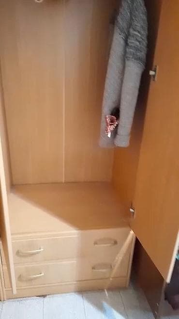 Шифоньеры, шкафы для одежды: Шифоньер, шкаф для одежды, Б/у, Угловой, ЛДСП — 4