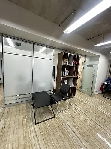 офисы в аренду: Аренда офисов, 170 м², В бизнес центре, 1 линия, С оборудованием, С системой безопасности — 10