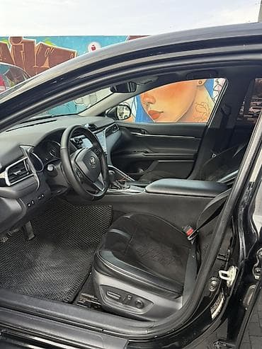 golf 2: Toyota Camry: 2018 г., 2.5 л, Автомат, Бензин, Седан — 8