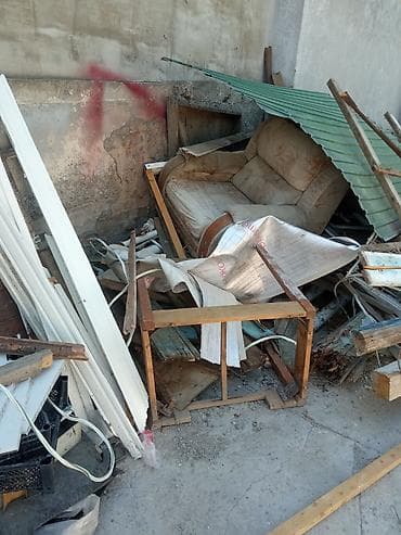 Продаются старые двери окна доски трубы все со времён СССР. после — 7