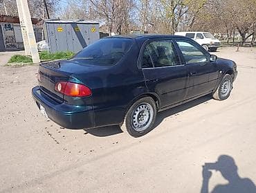 королла 1998: Toyota Corolla: 2000 г., 1.8 л, Механика, Бензин, Седан — 3