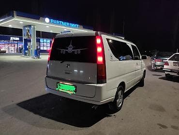 Honda Stepwgn: 2000 г., 2 л, Автомат, Бензин, Минивэн