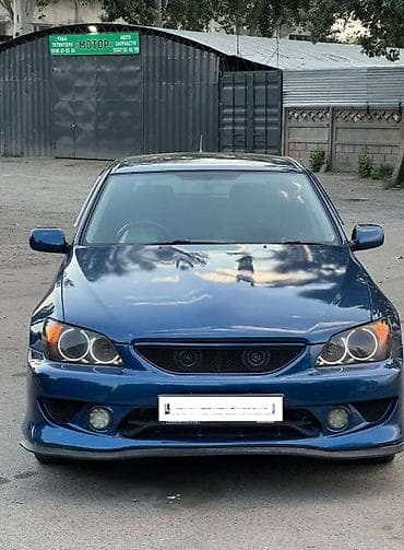 Toyota Altezza: 2001 г., 2 л, Автомат, Бензин, Универсал