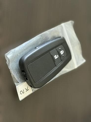 европейц: Ключ Toyota Оригинал — 2