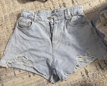 Джинсовые шорты из светло-голубого денима - Высокая посадка - Пять — 1