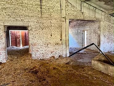 обмен домов: 📍 с. Кызыл-Туу 🔘1700м² ПРОДАЁТСЯ КОШАРА В КЫЗЫЛ-ТУУ 📍 с. Кызыл-Туу — 8