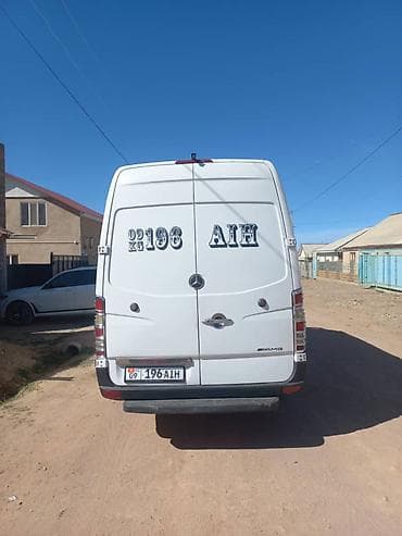 Легкий грузовик, Mercedes-Benz, Б/у at lalafo.kg Легкий грузовик, Mercedes-Benz, Б/у