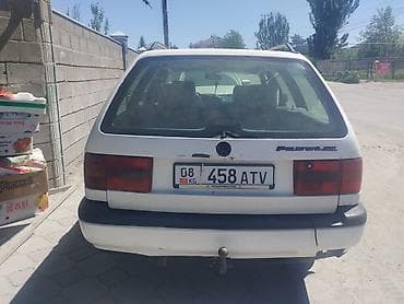 kia xline: Volkswagen Passat: 1994 г., Универсал — 4