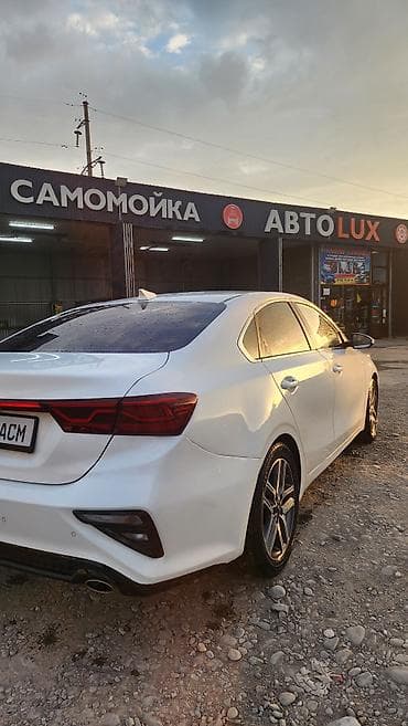 hyundai santa машина: Kia K3: 2018 г., Автомат, Бензин, Седан — 5