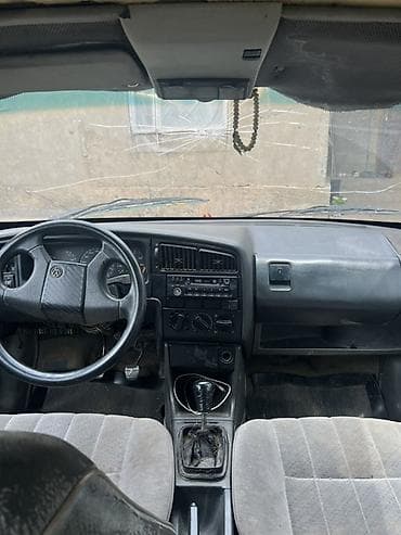 детский машина аккумулятор: Volkswagen Passat Variant: 1993 г., Механика, Бензин, Универсал — 4