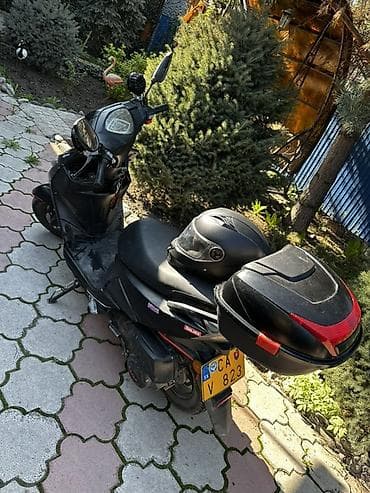 мопед кобра: Скутер 125 см³, черный, с дополнительным оборудованием. Особенности и — 3