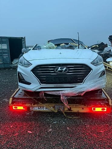 range rover velar: Бампер Hyundai, Оригинал — 2