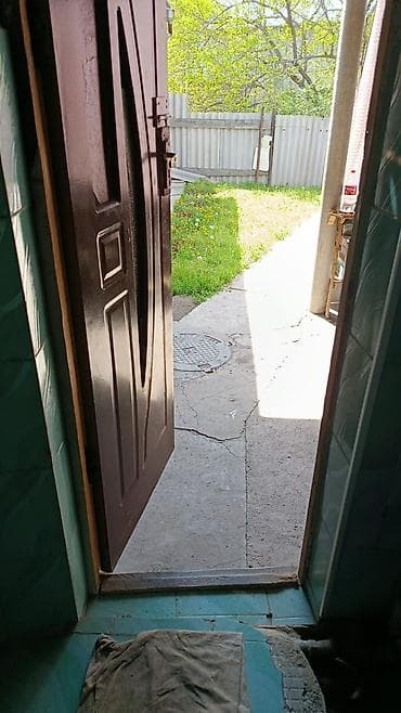 нижный жал: Сдаётся/предлагается помещение с жилой зоной и отдельным входом — 9