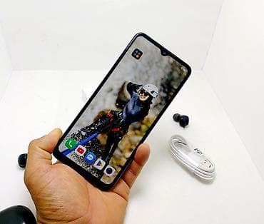 nokia 6230: Tecno Spark 10 4G, Б/у, 128 ГБ, цвет - Серебристый, 1 SIM, 2 SIM — 9