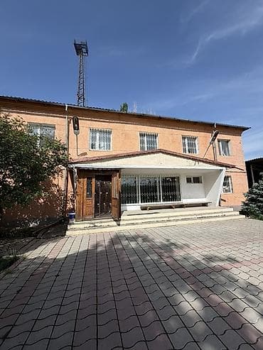 Продаётся 2-этажное коммерческое здание под бизнес в Беловодское