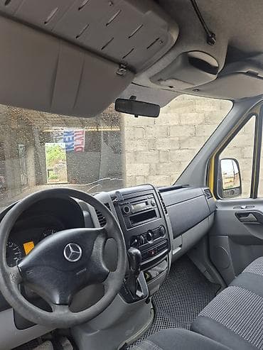 куплю мерседес спринтер бутка холодильник: Легкий грузовик, Mercedes-Benz, Стандарт, 3 т — 7