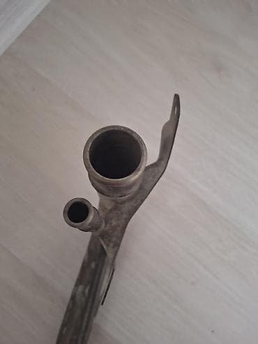 горловина бензобака: Трубка Honda Б/у, Оригинал — 3