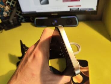 BYD: IPhone 15 Pro Max, Б/у, 256 ГБ, Белый, Зарядное устройство, 81 % — 9