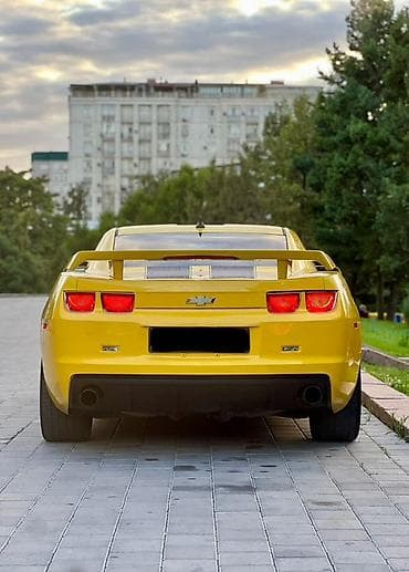 mini kuper: Chevrolet Camaro: 2010 г., Купе — 5