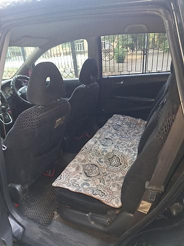 Honda Stream: 2001 г., Автомат, Бензин — 7