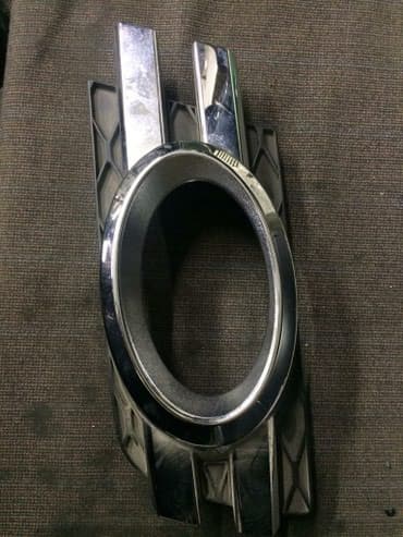 очки фирменные: Противотуманка и рамка Мерседес Джл Мл оригенальная новая — 3