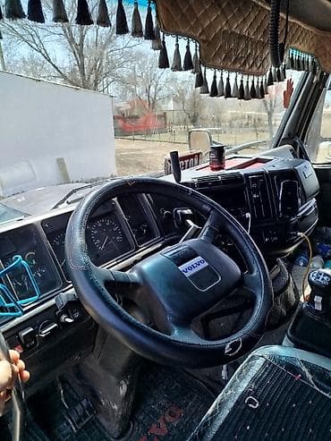 притцеп трактор: Тягач, Volvo, 1998 г., Самосвал — 4